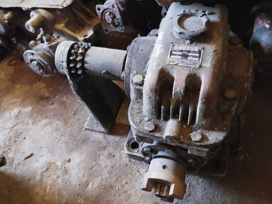 Инструмент редуктро червячний 1:19, угловий.