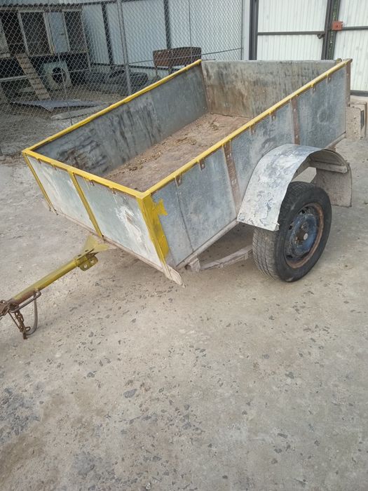 Саморобний причіп