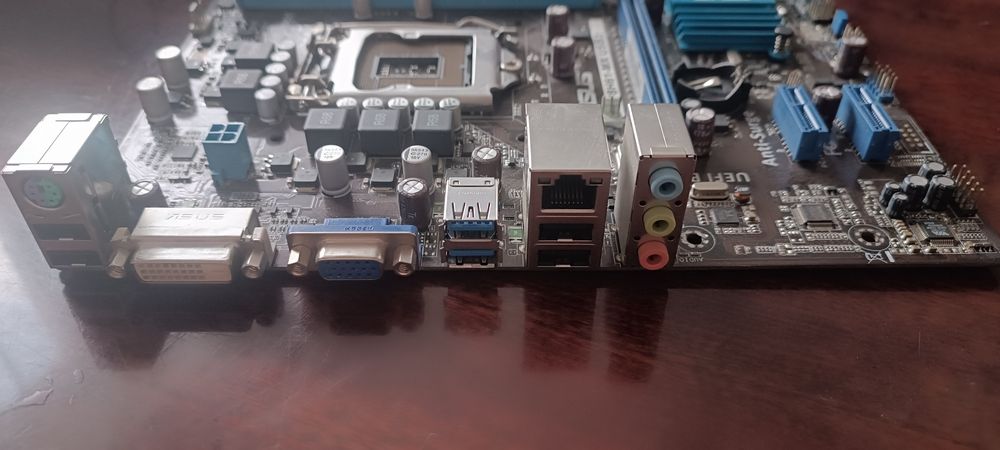 Материнська плата s 1155, P8H61-MX usb3
