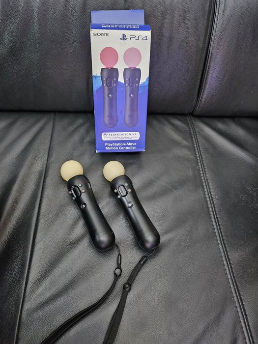 Kontrolery PlayStation Move do PS4 i PS5