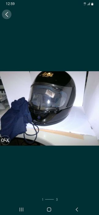 Vendo capacetes amarelo cross KW com oculos Mito ou o capacete cinza.