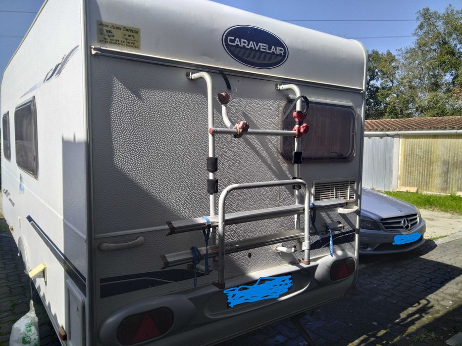 Caravana Caravelaire Antaras 460 – Ano 2006 – 4 Lugares