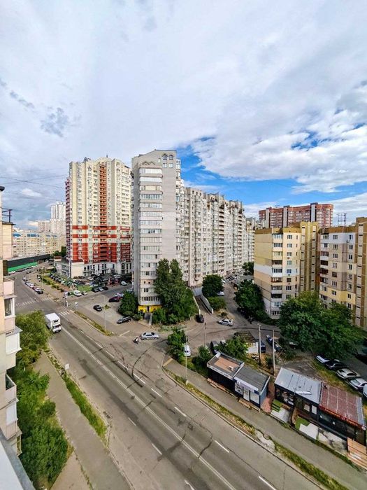 Без % Продаж 2кім квартири м Осокорки Позняки вул Урлівська 1/8