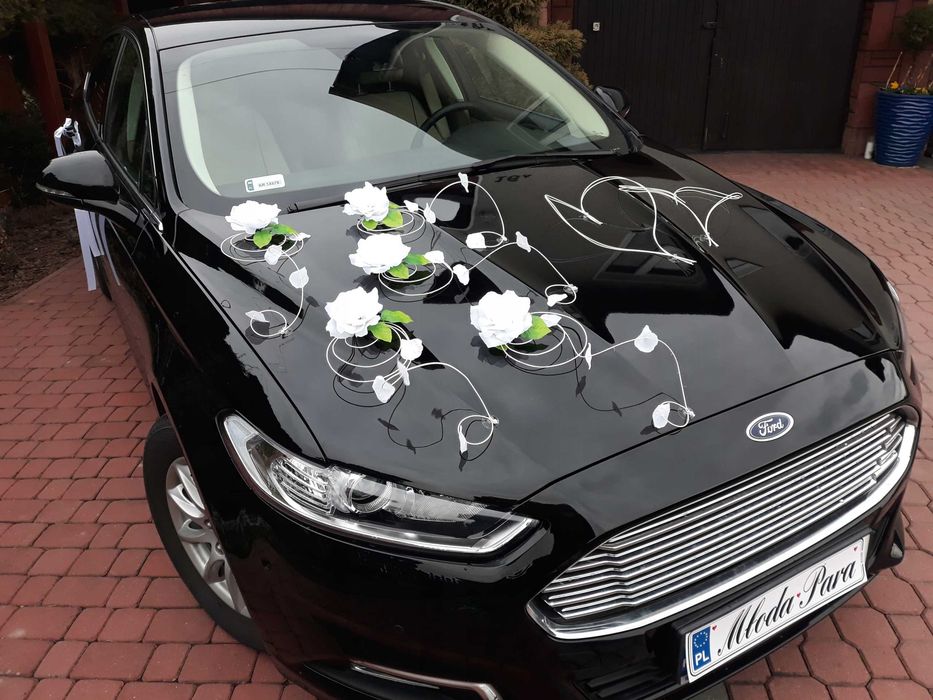 P5 dekoracja samochodu na auto do ślubu stroik samochód płatki