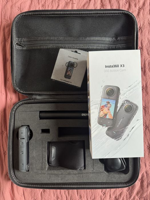 Insta360 X3 360 Action Cam + Acessórios (como nova)
