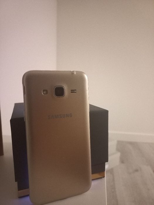 Samsung Galaxy J7 (2017)