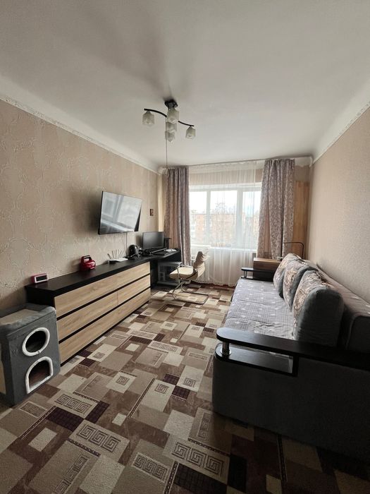 2 кімнатна квартира р-н ТРЦ « Депот»