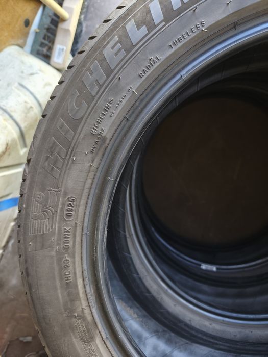 Komplet opon letnich Michelin,prawie Nowe!!! 205/55 R19