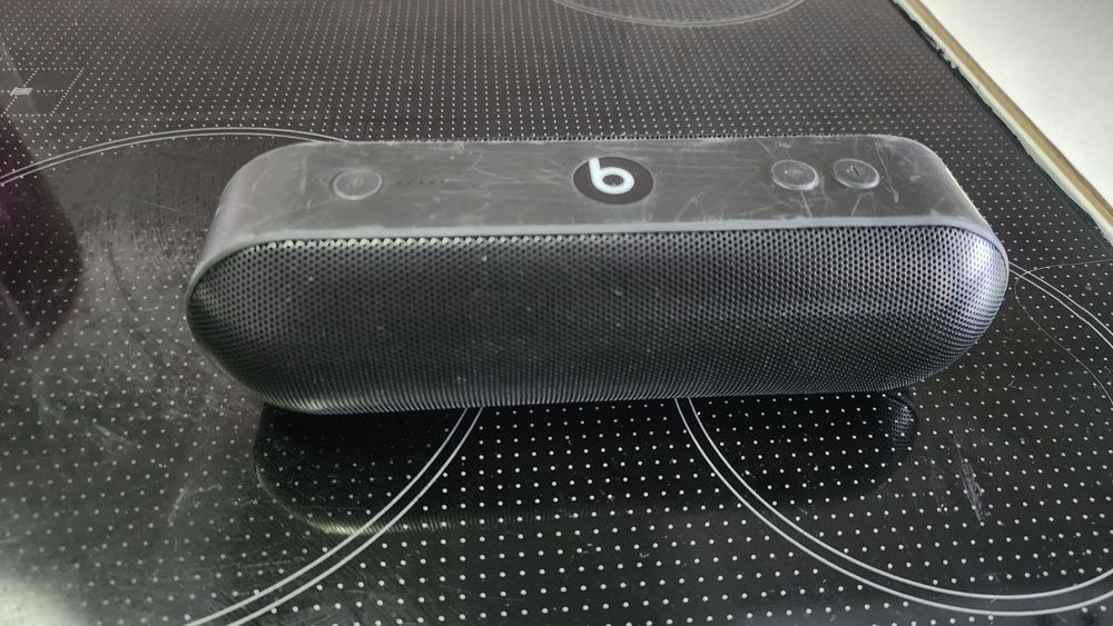 Beats pill + оригинал