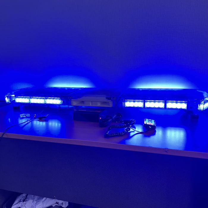 Мигалка на дах автомобіля 120 см з СГП синього кольору