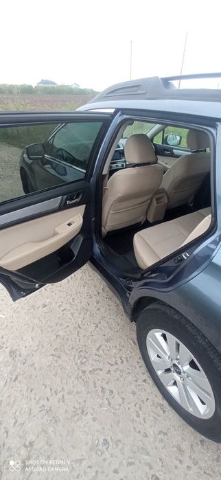 Продаю машину Subaru outback