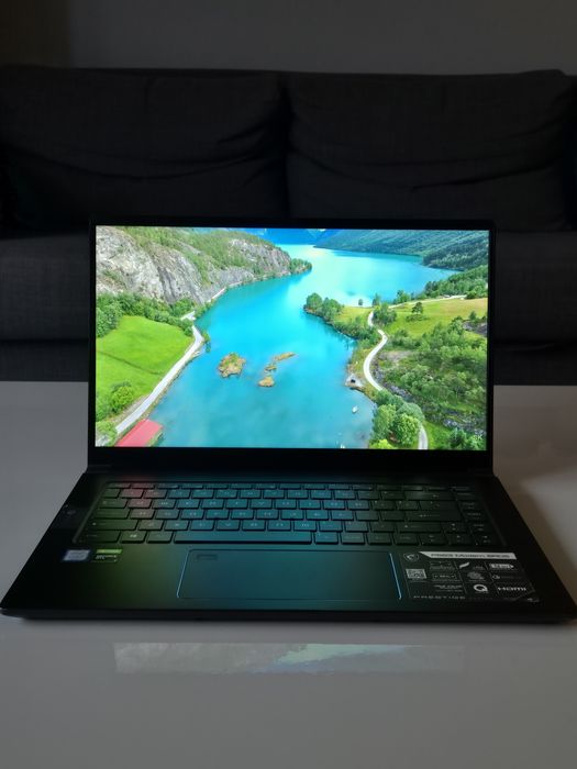 Laptop MSI Prestige PS63 Modern