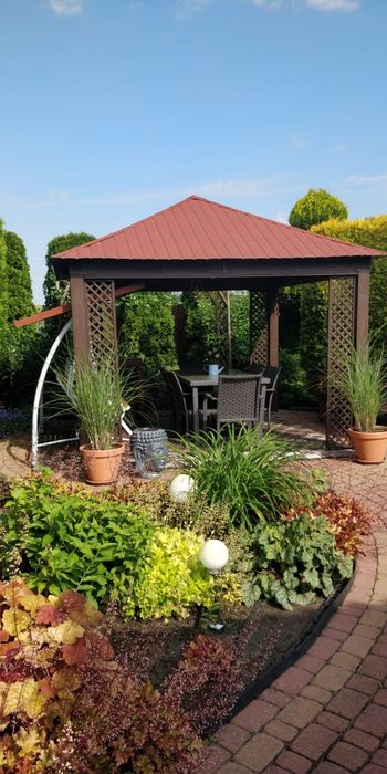 Dom w cichej okolicy z pięknym ogrodem Kolonia Zalesice Piotrków