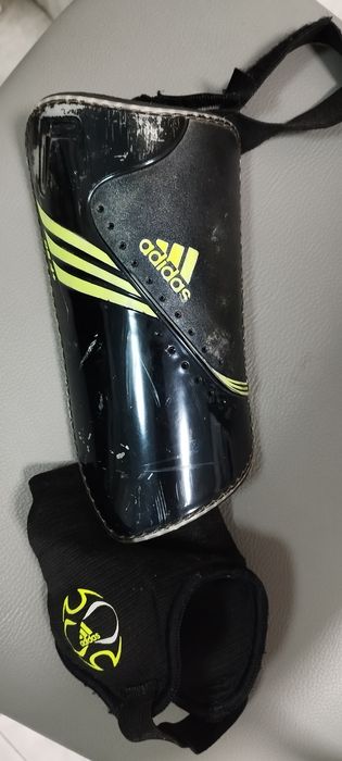 Adidas Shin Guards64751016906115120