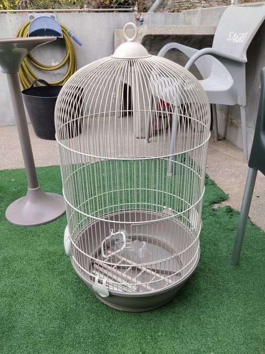 Gaiola para pássaros