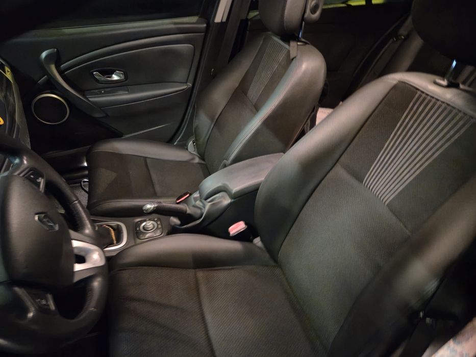 Renault Megane 1.5dci 110cv dynamique Revisões todas na Renault