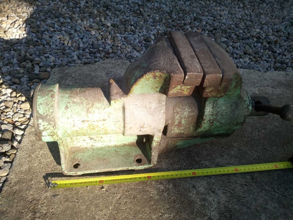 Imadło ślusarskie duże, ciężkie solidne.