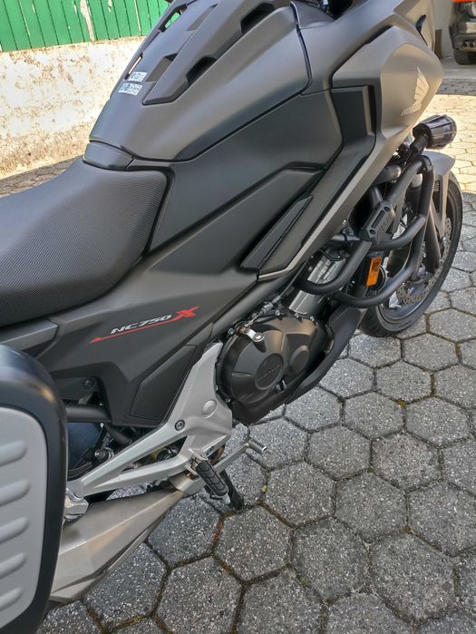 Honda nc 750x FULL EXTRAS 3malas nc750x