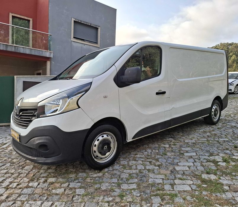 RENAULT TRAFIC 1.6 DCI 120CV LONGA MAXI NACIONAL DE 2019 (COM IVA DEDUTIVEL)