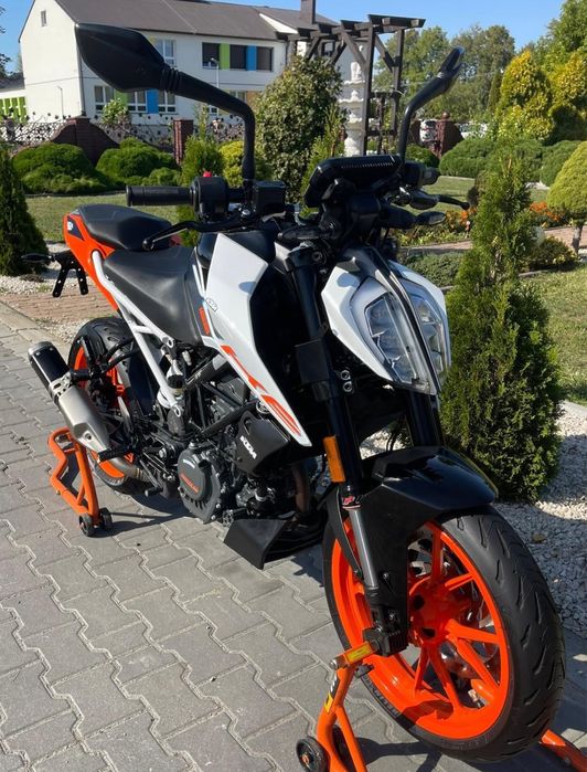 KTM Duke 125 ABS 7.000km Mega Utrzymany 2023r LED Oryginał  kat.B A1