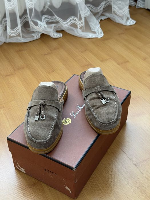 Взуття loro piana