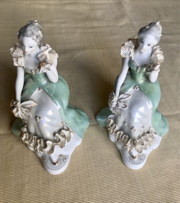 Продам фарфоровые статуэтки