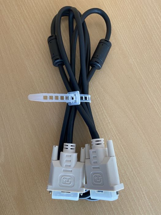 Cabo DVI  ( Single Visual Interface)65073147988867123