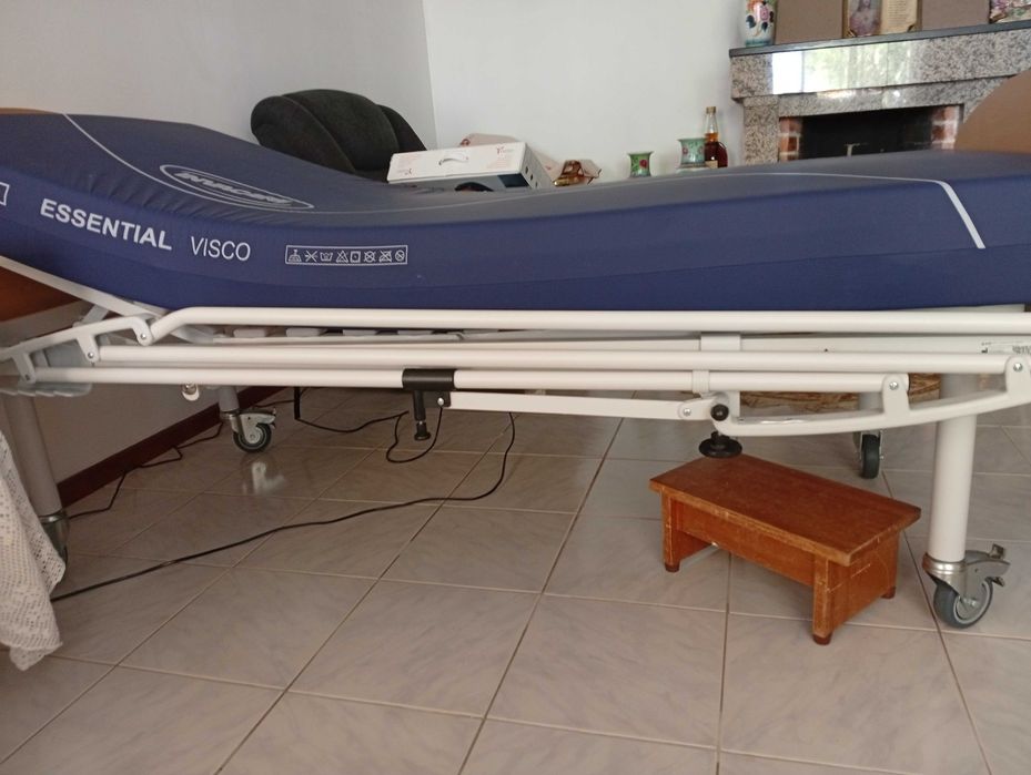 Cama articulada eléctrica