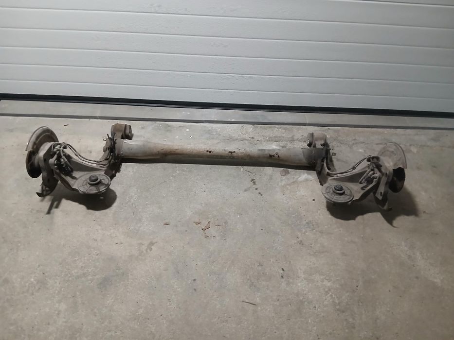 Eixo Traseiro com travões Disco Opel Astra H