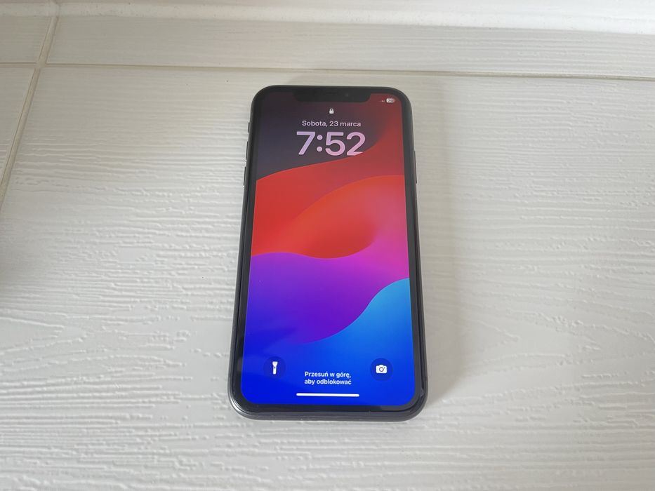 Apple Iphone 11 plus pudełko