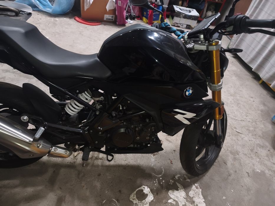 BMW G310 R 2023.