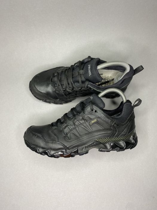 Merrell Gore-tex водостійкі трекінгові кросівки кроссовки трекинг 39.5