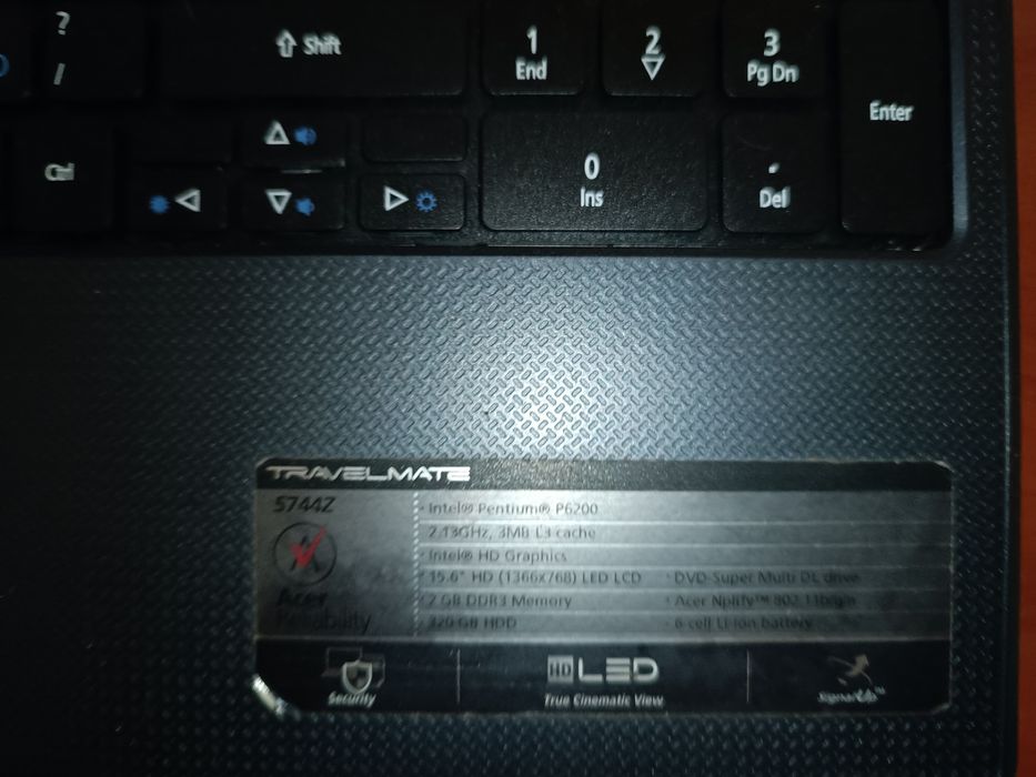 Laptop Acer stan idealny