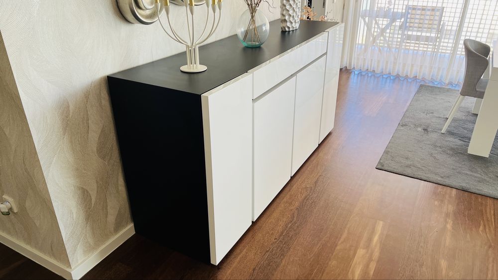 Vendo moderno móvel de sala jantar