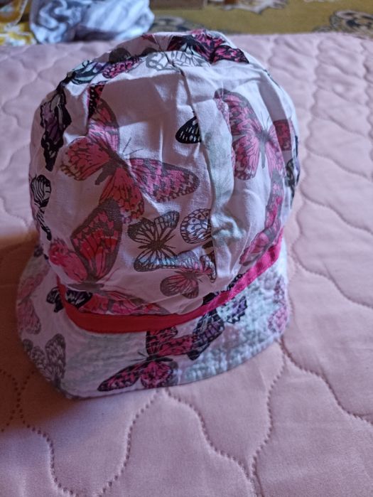 Kapelusz dla dziewczynki