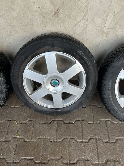 Felgi aluminiowe 5x112 komplet 15 z oponami skoda octavia 2  golf v