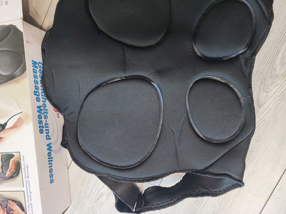 Masażer do  pleców plecak