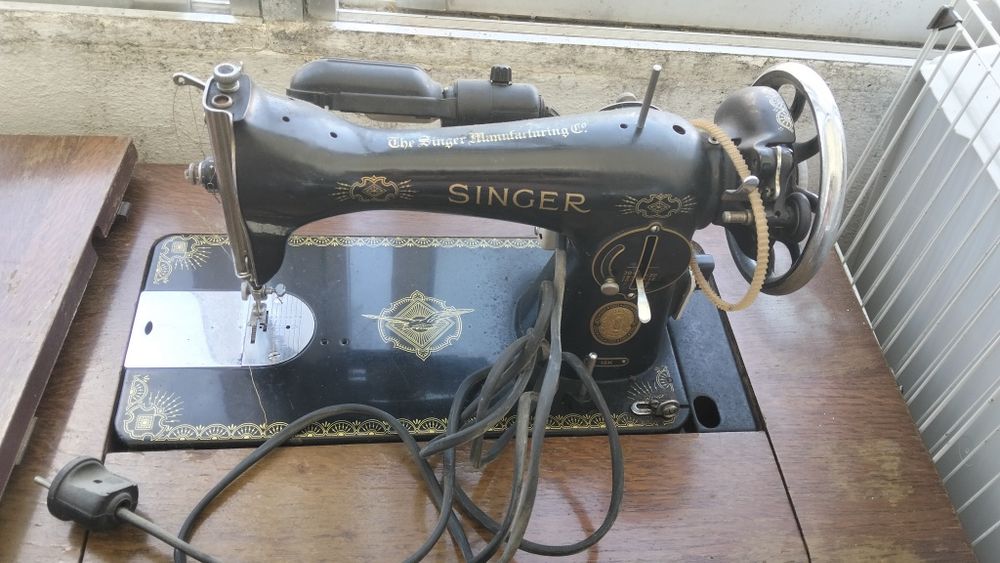 Máquina de costura antiga