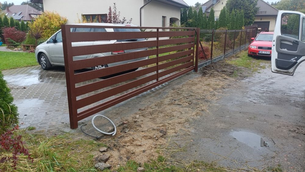 Kompleksowe wykonanie ogrodzeń