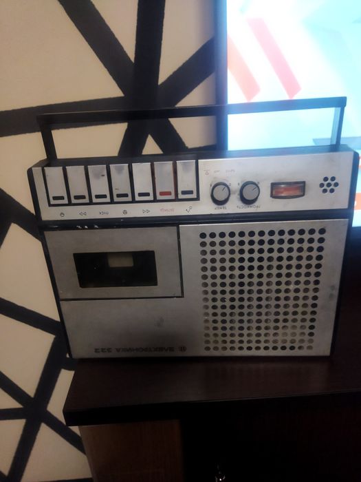 Продам телевізори