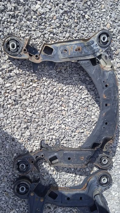 Audi A6 C6 Sanki wózek Kołyska Przód