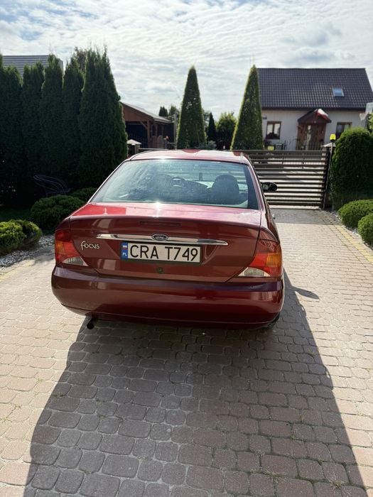 Ford Focus 1.6 100KM