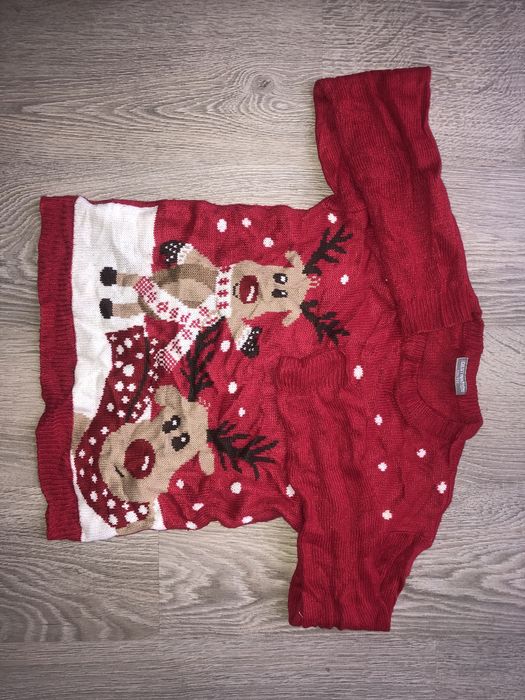 słodki świąteczny sweterek