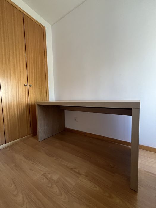 Secretaria Malm IKEA 151cmx65cm