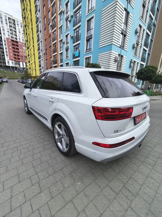 Audi Q7 2019 VIN WA1VAAF71KD034046 фото оголошення 3 з 24