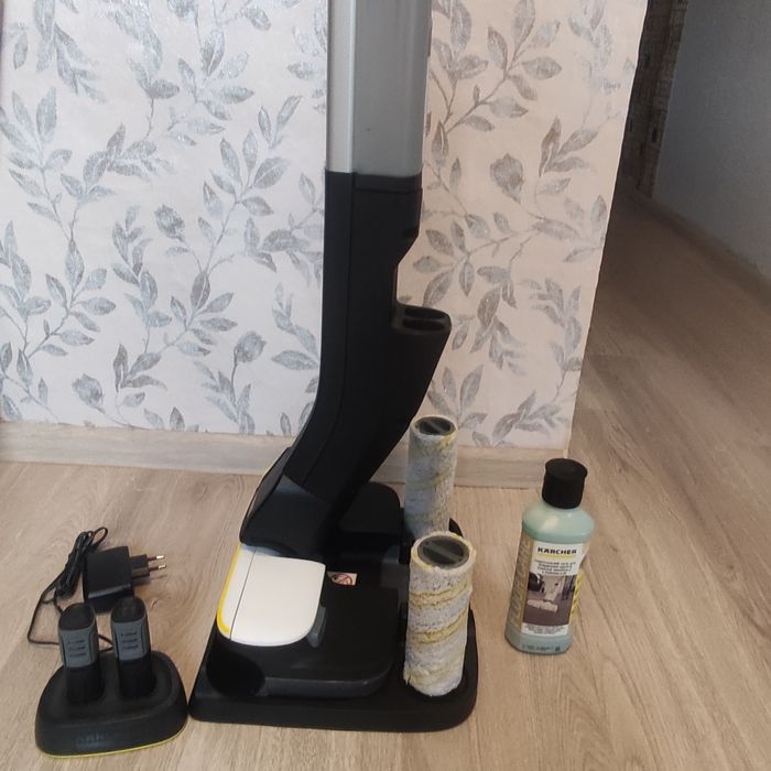 Електрошвабра Karcher FC 4-4