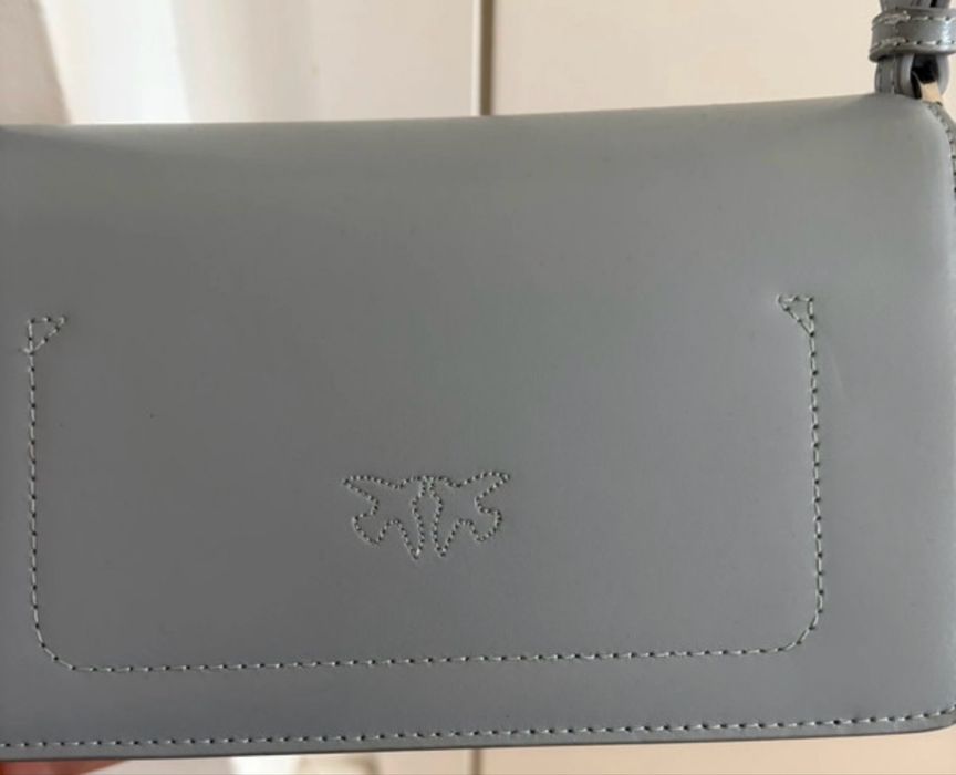 Bolsa Pinko como nova