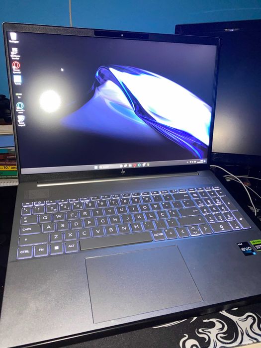 HP Pavilion Plus 16 Nvidia RTX 3050 6GB 120hz 16GB RAM