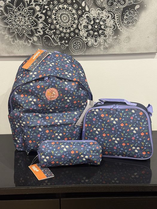 Mochila Escolar conjunto