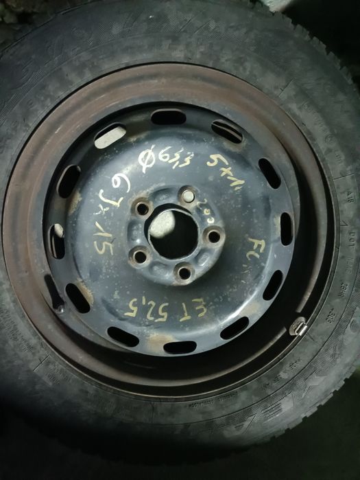 2 felgi stalowe 15 cali rozstaw śrub 5x108 otwór 63,4mm z Forda Focus